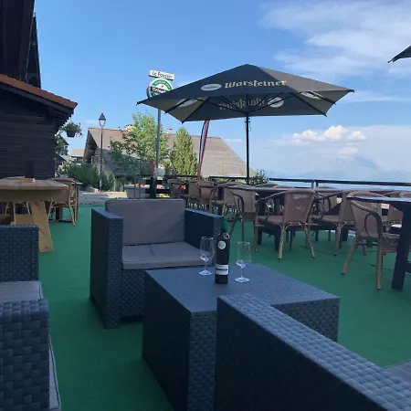Hotel Le Poussin Champoussin